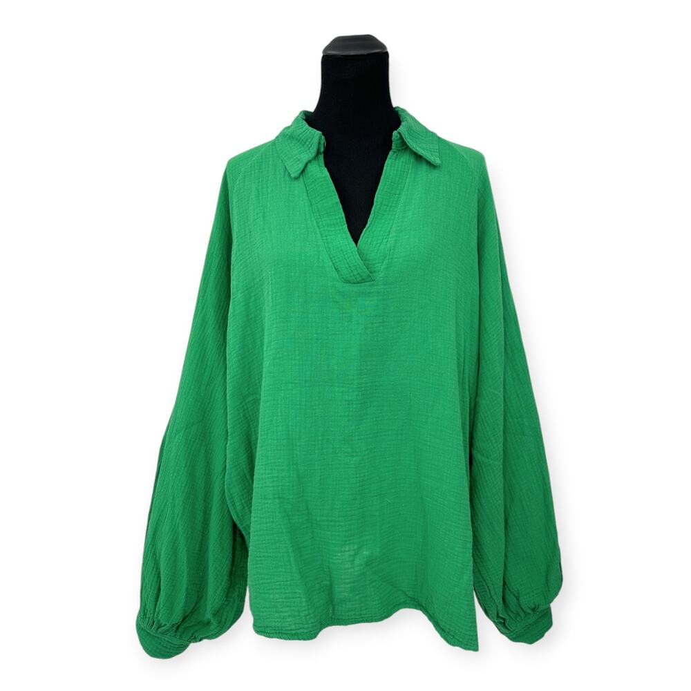 Keen The Label | NWT | M | Kelly Green Ciara Long Sleeve Collared V-Neck Tunic